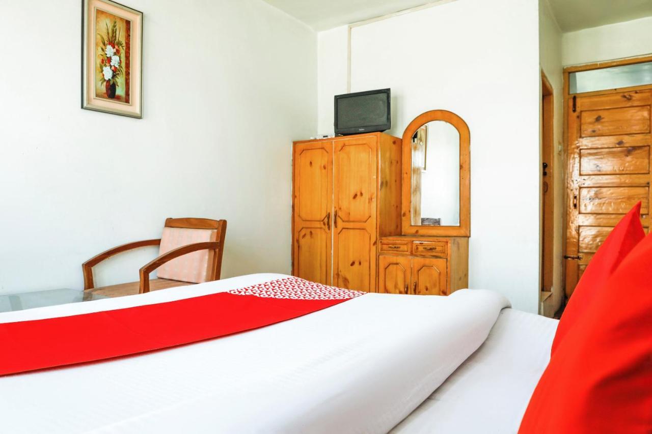 Oyo 72225 Hotel Dilshan Srīnagar Extérieur photo