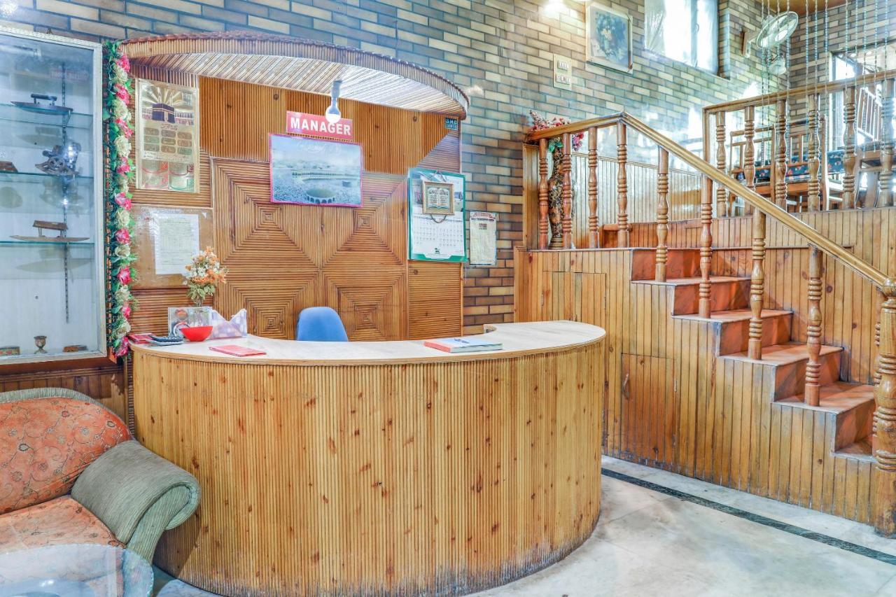 Oyo 72225 Hotel Dilshan Srīnagar Extérieur photo